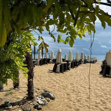 شقة Oasis Vip Club - Boutique On The Beach Itself *